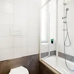 Elegance&comfort I Balcony I Metro 200m
